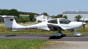 D-EQQQ - Diamond DA40 Diamond Star TDI