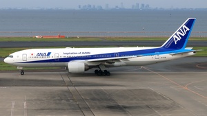 Photo of JA717A - Boeing 777-281(ER)