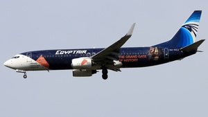 Photo of SU-GCZ - Boeing 737-866 operated by Egyptair