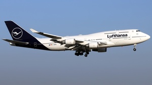 Photo of D-ABVW - Boeing 747-430 operated by Lufthansa