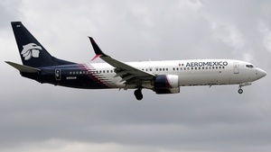 Photo of N958AM - Boeing 737-852 operated by Aeroméxico