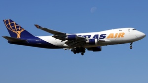 N416MC - Boeing 747-47UF