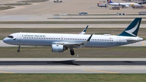 Photo of B-HPR - Airbus A321-251NX operated by Cathay Pacific Airways