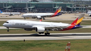 Photo of HL8522 - Airbus A350-941 operated by Asiana Airlines