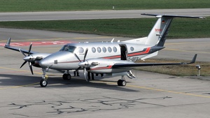 Photo of D-IBFS - Beechcraft B200GT Super King Air 260 operated by Brose Fahrzeugteile