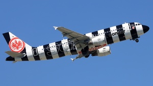 Photo of D-ASGE - Airbus A320-214 operated by Condor