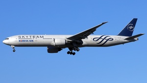 HL7783 - Boeing 777-3B5(ER)