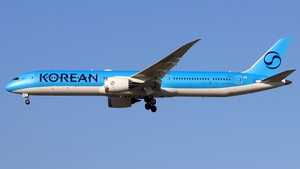 HL8576 - Boeing 787-10 Dreamliner