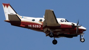 Photo of HL5263 - Beechcraft E90 King Air operated by Spatial Information Service Alliance