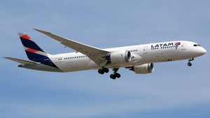 Photo of CC-BGZ - Boeing 787-9 Dreamliner operated by LATAM Airlines