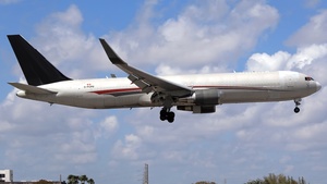 Photo of C-FCPD - Boeing 767-316(ER)(BDSF) operated by Cargojet Airways