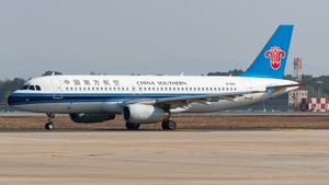 Photo of B-6911 - Airbus A320-232 operated by China Southern Airlines
