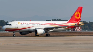 Photo of B-329X - Airbus A320-214 operated by Chengdu Airlines
