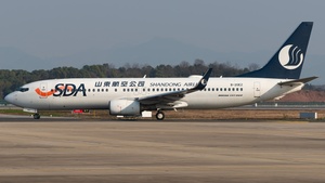 Photo of B-20EZ - Boeing 737-8JP operated by Shandong Airlines