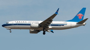 Photo of B-226L - Boeing 737 MAX 8 operated by China Southern Airlines