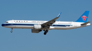 Photo of B-327G - Airbus A321-253NX operated by China Southern Airlines