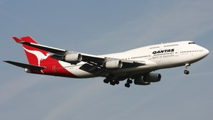 Boeing 747-438