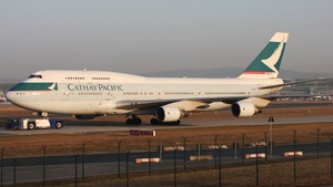 Photo of B-HKE - Boeing 747-412 operated by Cathay Pacific Airways