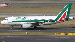 Photo of EI-IMX - Airbus A319-111 operated by Alitalia