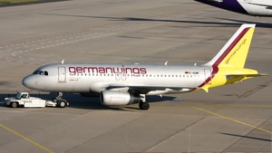 Photo of D-AGWF - Airbus A319-132 operated by Germanwings