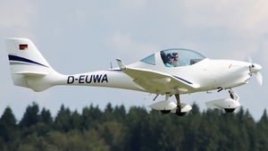 Photo of D-EUWA - Aquila A210 operated by Flugsportvereinigung Radolfzell