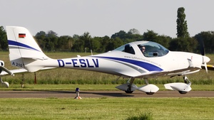 Photo of D-ESLV - Aquila A210 operated by Luftfahrtverein Essen