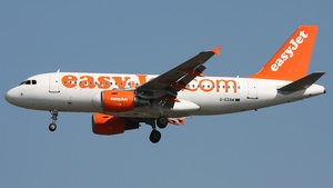 Photo of G-EZAM - Airbus A319-111 operated by easyJet