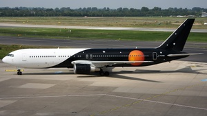 Photo of G-POWD - Boeing 767-36N(ER) operated by Titan Airways