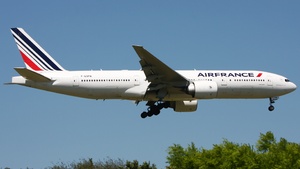 Photo of F-GSPA - Boeing 777-228(ER) operated by Air France