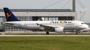 Photo of EI-DSK - Airbus A320-216 operated by Air One