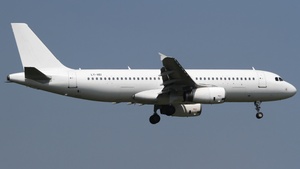 Photo of LY-VEI - Airbus A320-233 operated by Avion Express