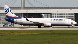 Photo of D-ASXD - Boeing 737-8AS operated by SunExpress Germany