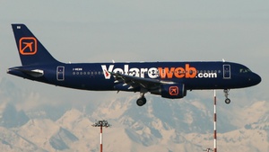Photo of I-WEBB - Airbus A320-214 operated by Volareweb