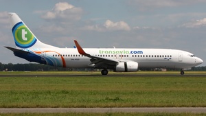 Photo of PH-FDD - Boeing 737-8KN operated by Transavia