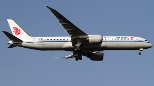 Photo of B-7898 - Boeing 787-9 Dreamliner operated by Air China