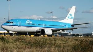 Photo of PH-BDN - Boeing 737-306 operated by KLM Royal Dutch Airlines