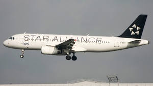 Photo of G-MIDS - Airbus A320-232 operated by bmi British Midland
