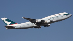 Photo of B-HKT - Boeing 747-412 operated by Cathay Pacific Airways