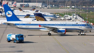 Photo of D-ABDI - Airbus A320-214 operated by Azerbaijan Airlines