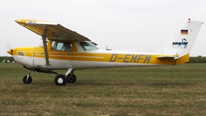 Photo of D-EMFM - Cessna 152 II operated by Arrow Airservice