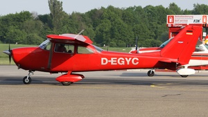 Photo of D-EGYC - Reims-Cessna F172H Skyhawk operated by Euroluftbild