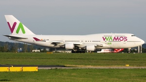 Photo of EC-LNA - Boeing 747-446 operated by Wamos Air