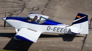 Photo of D-EEEG - Vans RV-7 operated by Private