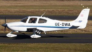 Photo of OE-DWA - Cirrus SR20 G1 operated by Aviation Westerwald