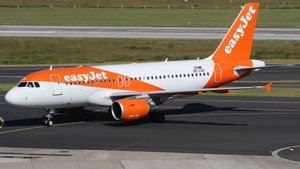 Photo of OE-LQS - Airbus A319-111 operated by easyJet Europe
