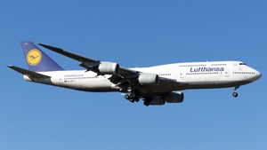 Photo of D-ABYJ - Boeing 747-830 operated by Lufthansa