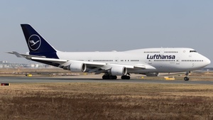 Photo of D-ABVW - Boeing 747-430 operated by Lufthansa