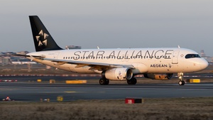 Photo of SX-DVR - Airbus A320-232 operated by Aegean Airlines