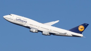 Photo of D-ABTK - Boeing 747-430 operated by Lufthansa