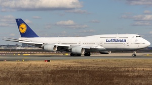 Photo of D-ABYL - Boeing 747-830 operated by Lufthansa